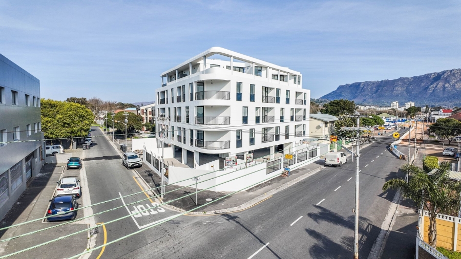 2 Bedroom Property for Sale in Claremont Western Cape